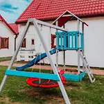Dom wakacyjny Comfortable Homes Close To The