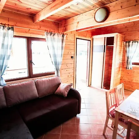 Comfortable Holiday Homes Close To The Beach 別荘