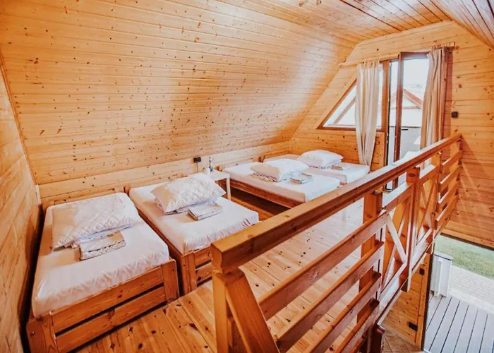 Comfortable Homes Close To The Dom wakacyjny